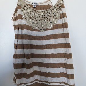 Stripe beeded tank